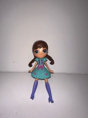 Littlest Pet Shop Blythe doll LPS 2010